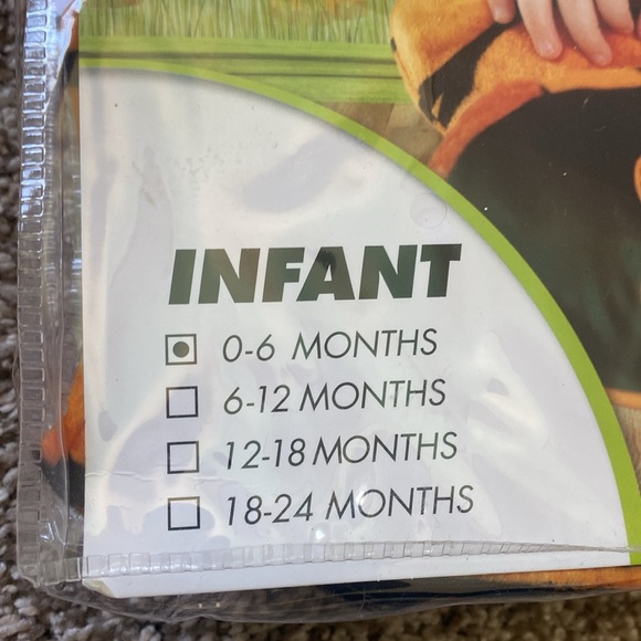 BABY TIGER "LIL' TIGER" PLUSH JUMPSUIT AND HOOD COSTUME SIZE 0-6 MONTHS 🌟NWT🌟 - Picture 5 of 11